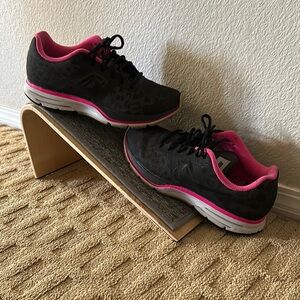 Nike Black and Pink Running Shoes